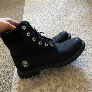 TIMBERLANDS Woman’s size 9.5